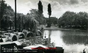 Борисовата градина от езерото Ариана